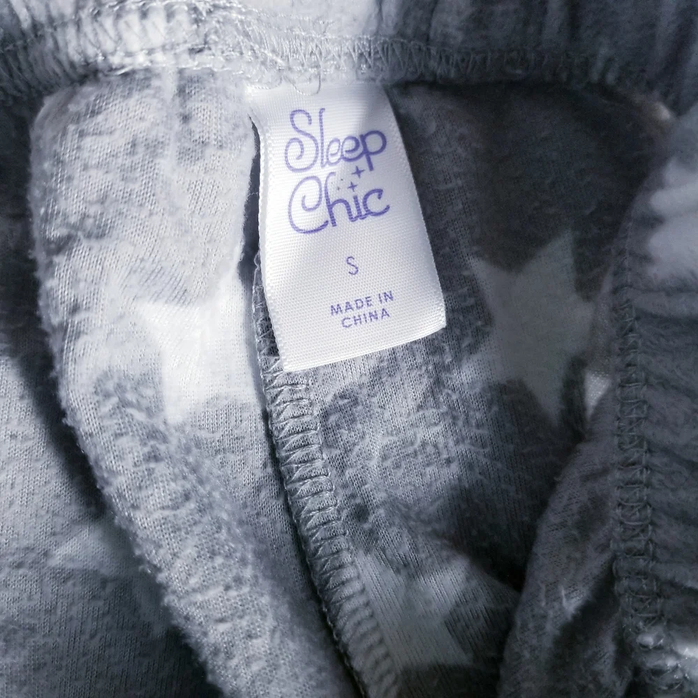 SLEEP CHIC STAR GRAY AND WHITE PJ PANTS SIZE SMALL - Picture 3 of 15